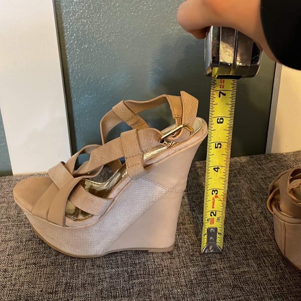 Wedges - Picture 6 of 7